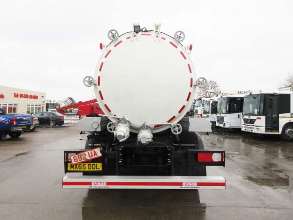 REF 39 - 2016 DAF Euro 6 with New 2200 gallon Vacuum Tanker For Sale  